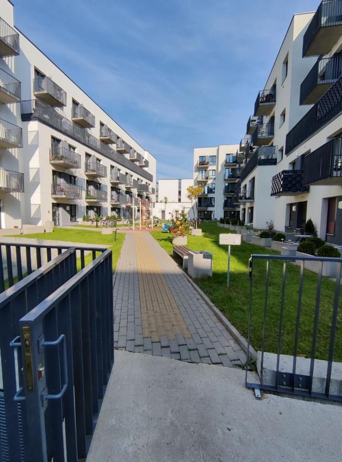 וילנה Apartments Franny'S Bees מראה חיצוני תמונה