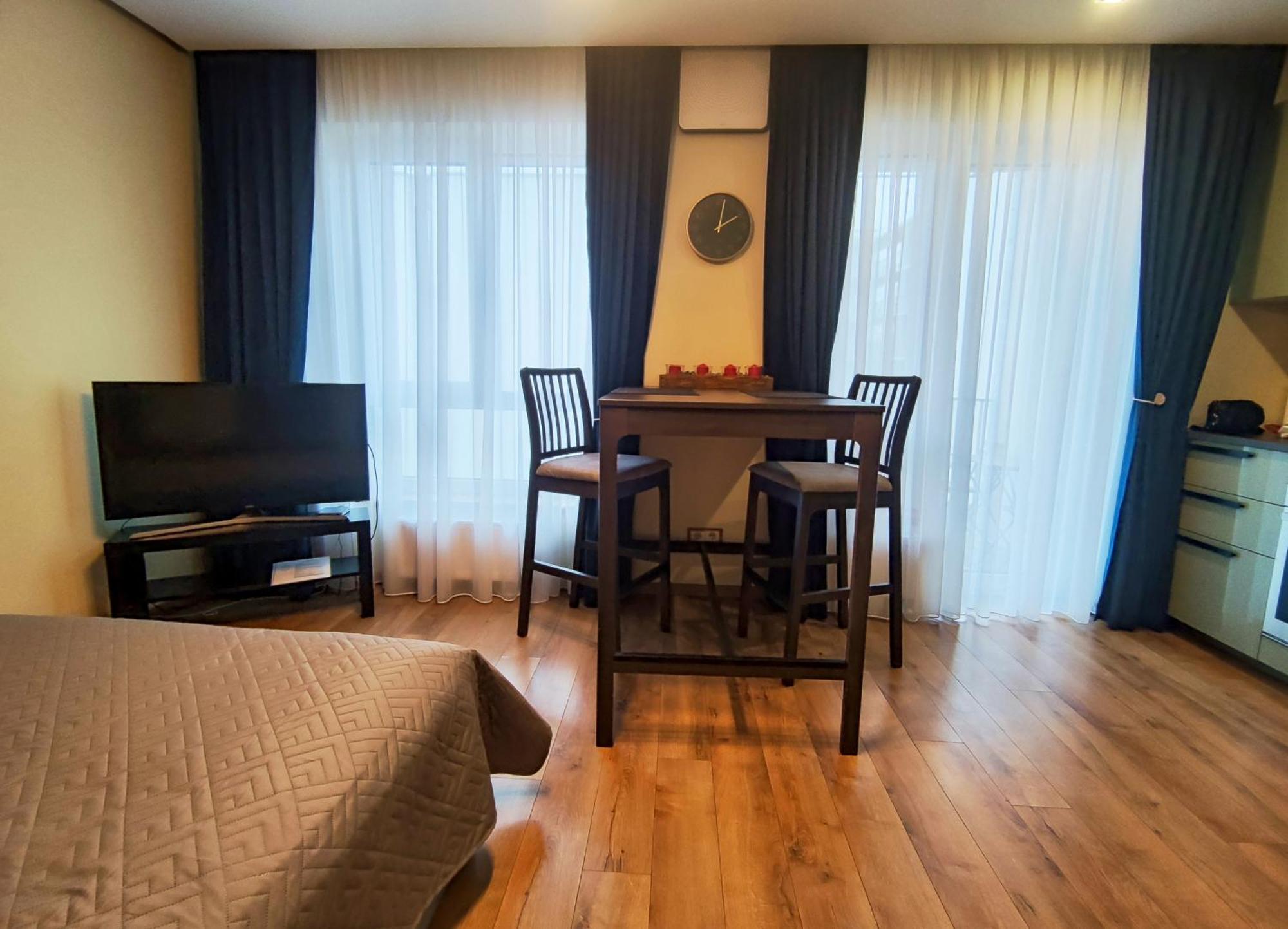 וילנה Apartments Franny'S Bees מראה חיצוני תמונה